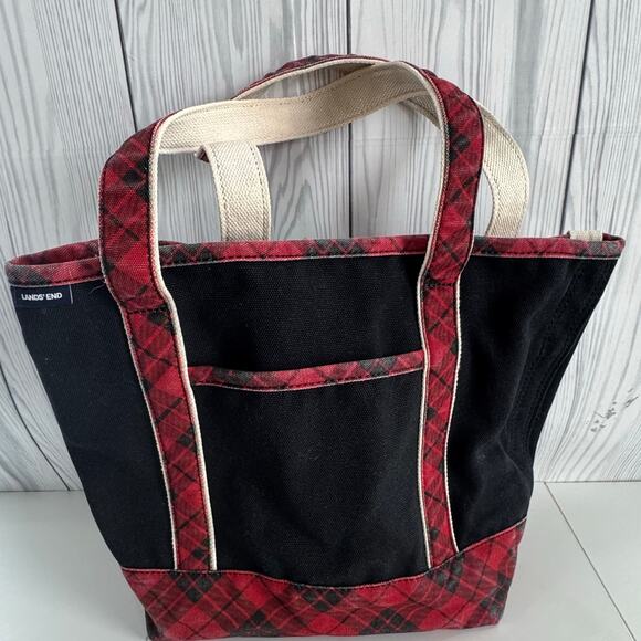 VTG Lands End CANVAS TOTE BAG Red Holiday Bird Floral  LARGE Pocket Zipper - Picture 1 of 9
